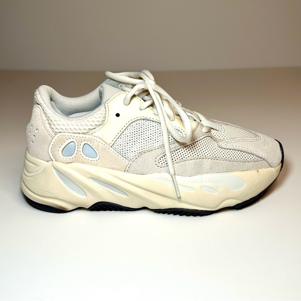 Adidas Yeezy Boost 700 Analog Sneakers Men’s 4.5 or Women’s 6.5 - Picture 6 of 13